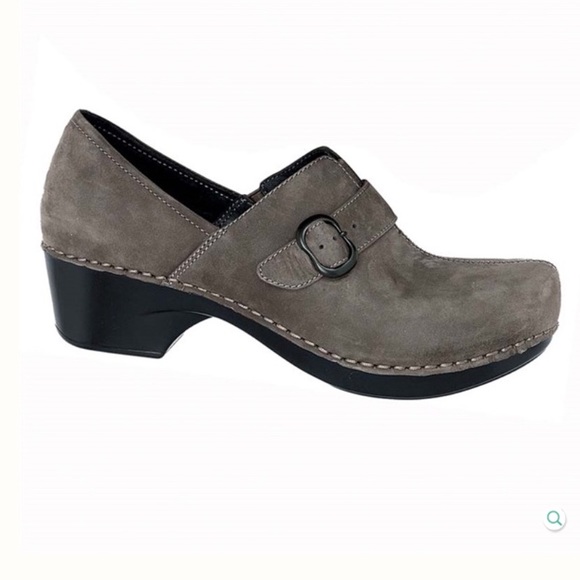 Dansko Shoes - Dansko Tamara Clog Gray NWOB Women’s